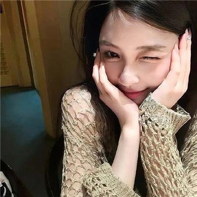 血的周末封面